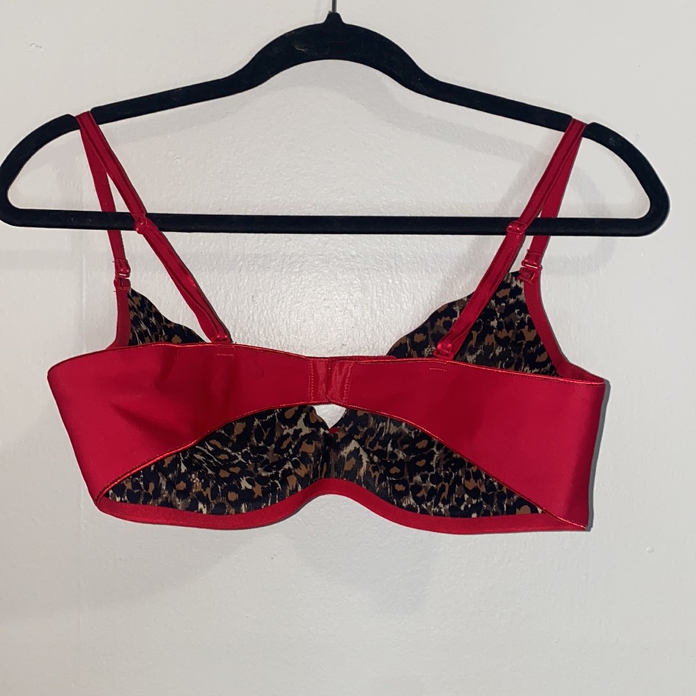 🌵Red cheetah push up bra! - Picture 4 of 6
